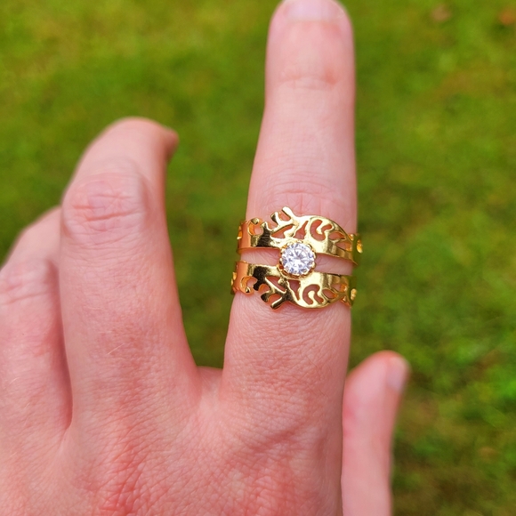 Ancient Hieroglyphs Diamond Gold Ring - Picture 5 of 11